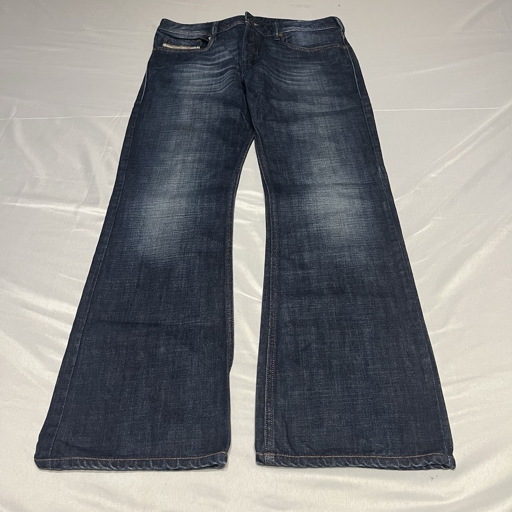 Diesel Jeans Mens Fits 32x30 Zathan Regular Bootcut Dark Wash 0074W